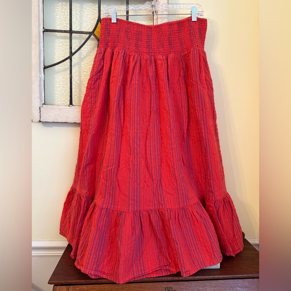 Universal Thread Coral and Indigo skirt